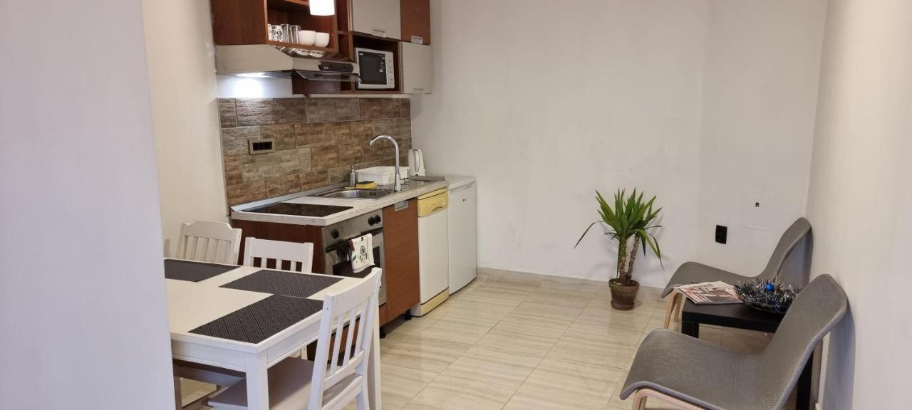 Garden Apartments Belgrado Esterno foto